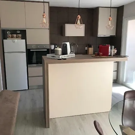 Happy House Ii Apartment *